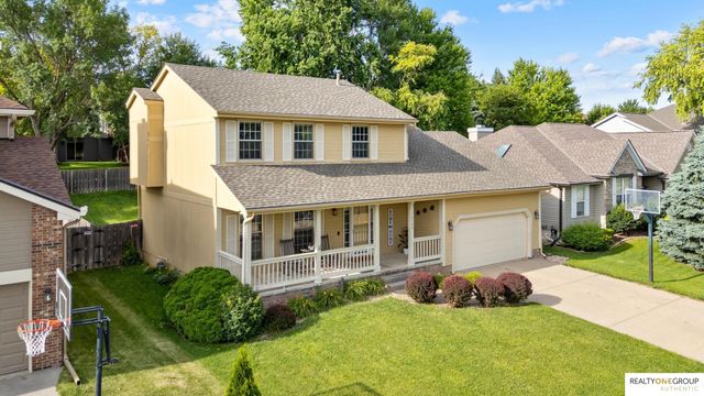 16364 Taylor Street, Omaha, NE 68116