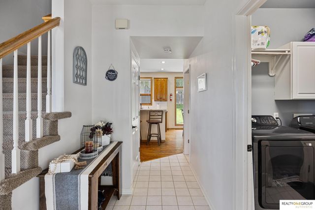 16364 Taylor Street, Omaha, NE 68116