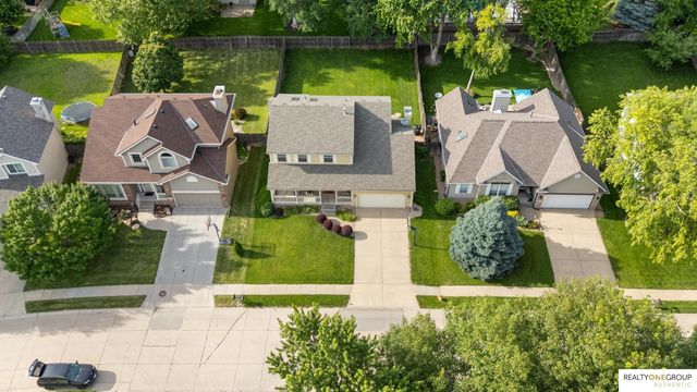 16364 Taylor Street, Omaha, NE 68116