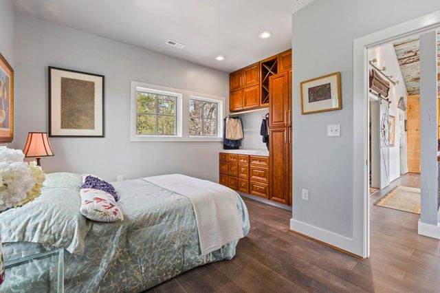 329 Kauffman St., Georgetown, SC 29440