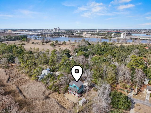 329 Kauffman St., Georgetown, SC 29440