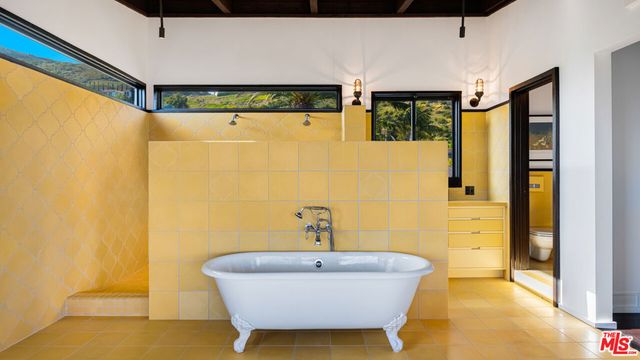 31970 Pacific Coast Highway, Malibu, CA 90265