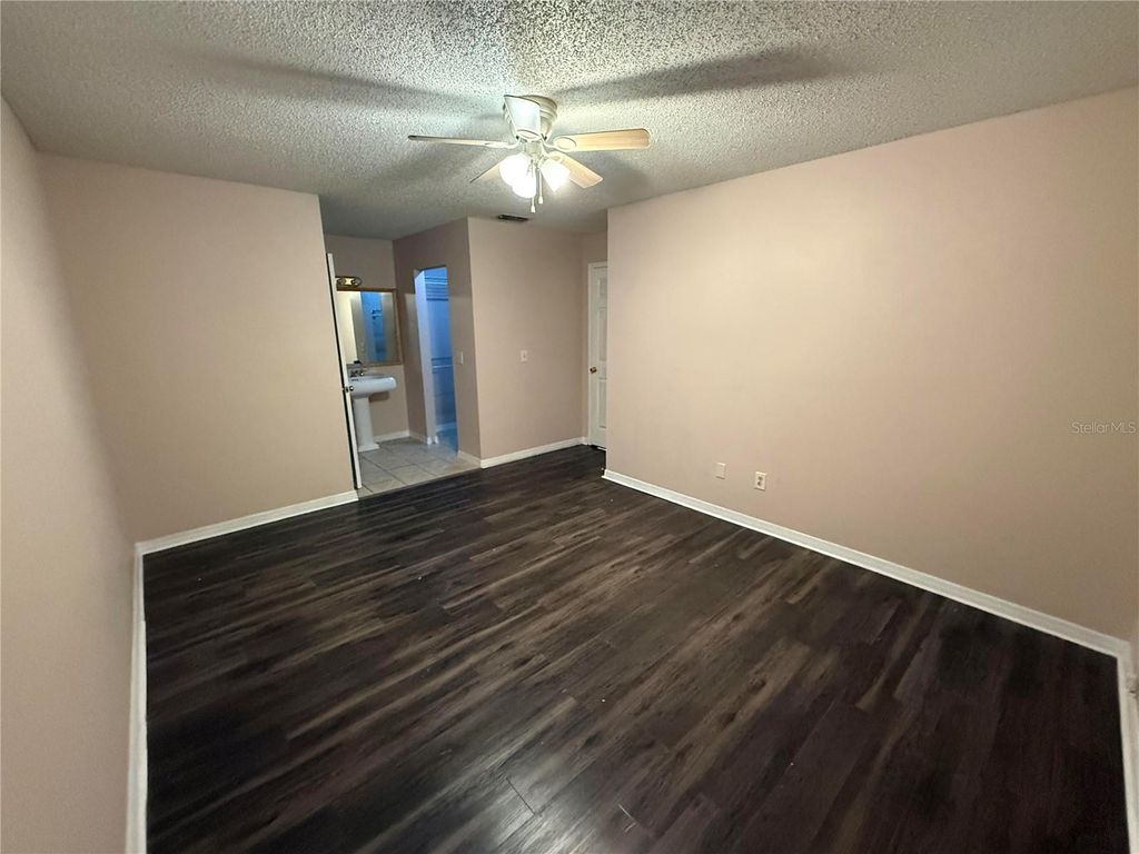 Image 15 of property listing at 5411 MYRICA ROAD, Orlando, FL 32810