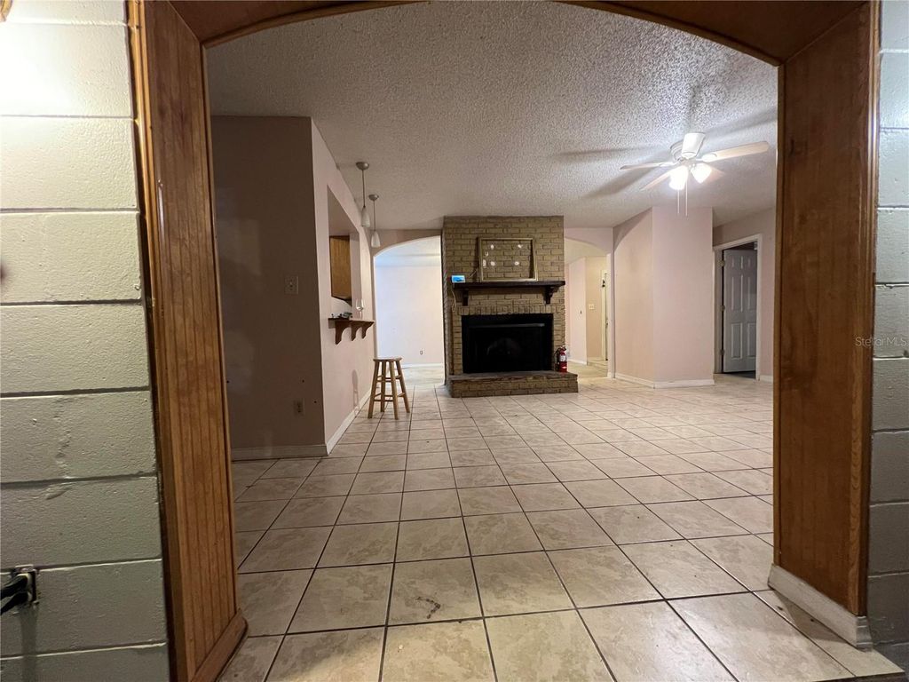 Image 7 of property listing at 5411 MYRICA ROAD, Orlando, FL 32810