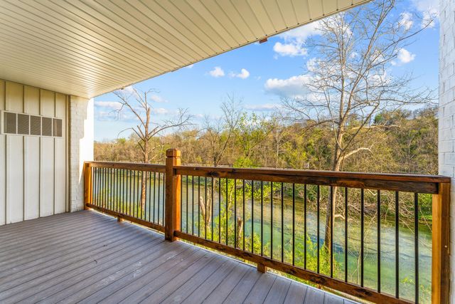 403 Veterans Boulevard, 202 (H5), Branson, MO 65616