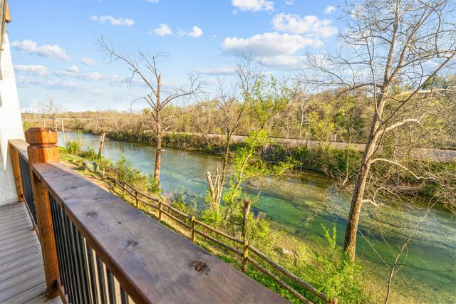 403 Veterans Boulevard, 202 (H5), Branson, MO 65616