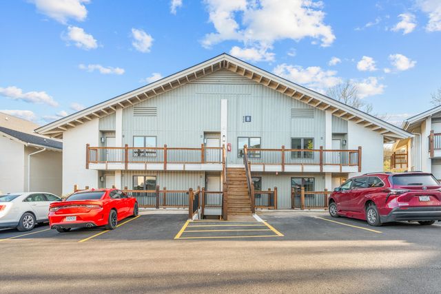 403 Veterans Boulevard, 202 (H5), Branson, MO 65616