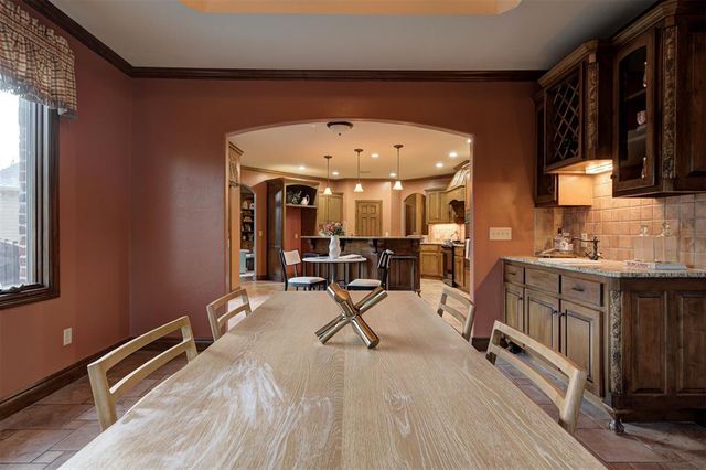 1918 Winding Ridge Road, Edmond, OK 73034