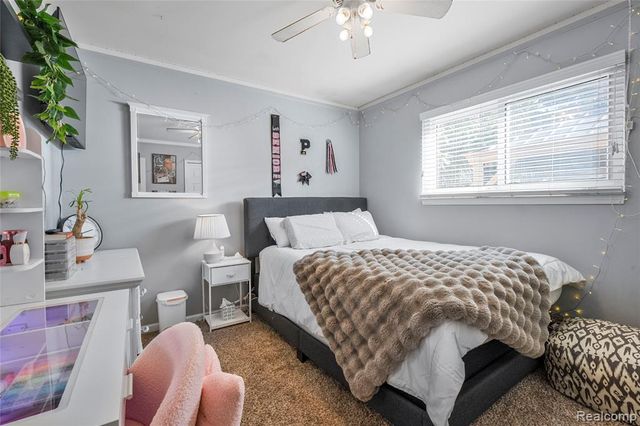 7264 Irongate Road, Canton, MI 48187