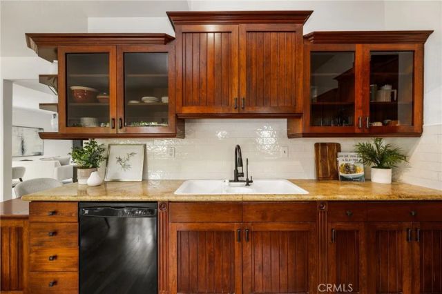 1132 Foothill Boulevard, North Tustin, CA 92705
