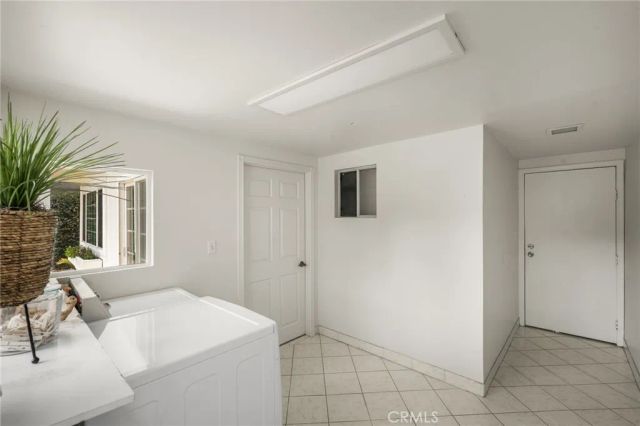 1132 Foothill Boulevard, North Tustin, CA 92705