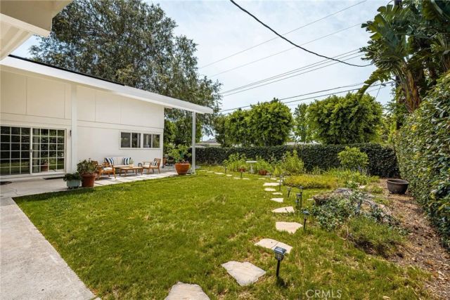 1132 Foothill Boulevard, North Tustin, CA 92705