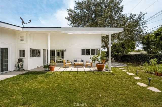 1132 Foothill Boulevard, North Tustin, CA 92705
