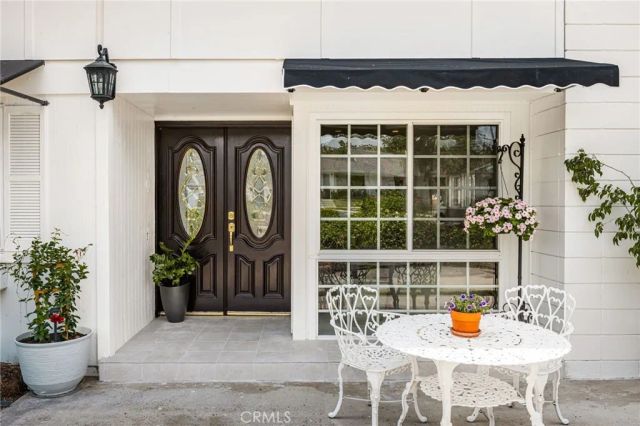 1132 Foothill Boulevard, North Tustin, CA 92705