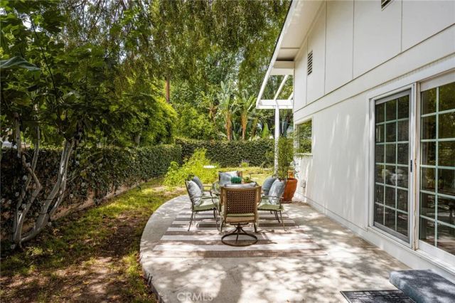 1132 Foothill Boulevard, North Tustin, CA 92705