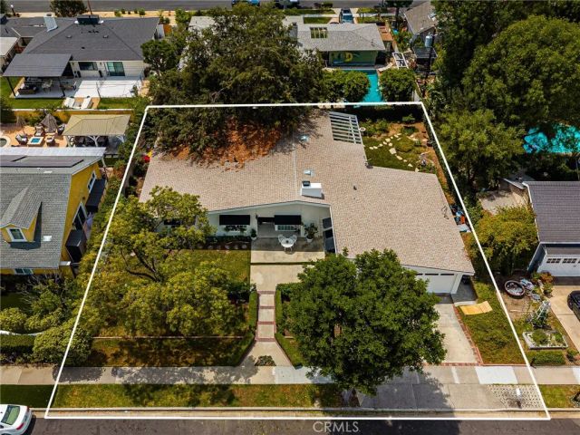 1132 Foothill Boulevard, North Tustin, CA 92705