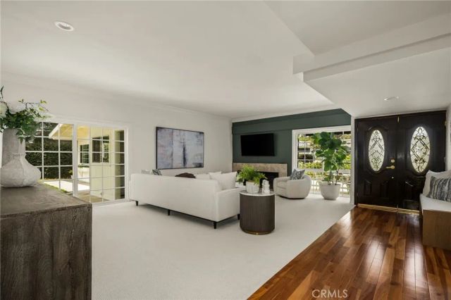 1132 Foothill Boulevard, North Tustin, CA 92705