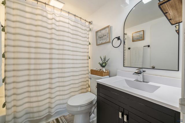 618 STEALTH LN, Box Elder, SD 57719