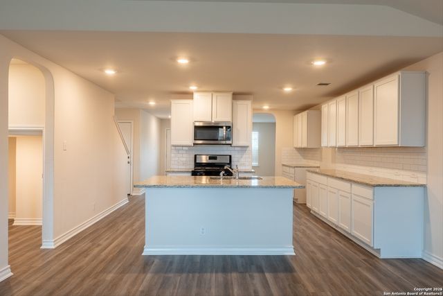 6847 Kingsley Edge, San Antonio, TX 78252