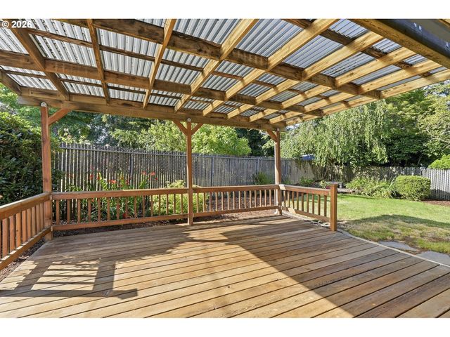21224 Se YAMHILL St, Gresham, OR 97030