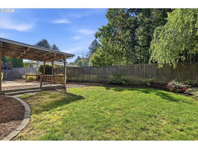 21224 Se YAMHILL St, Gresham, OR 97030