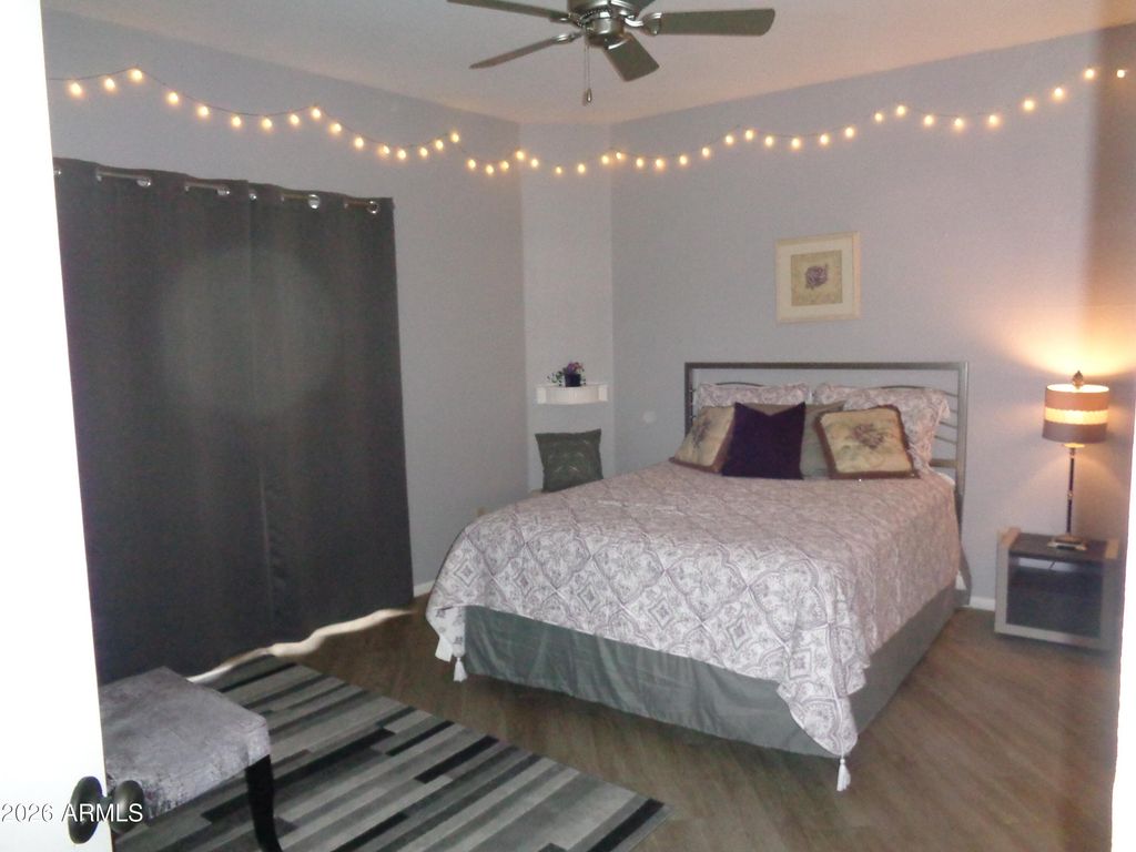 1352 E HIGHLAND Avenue 102, Phoenix, AZ 85014