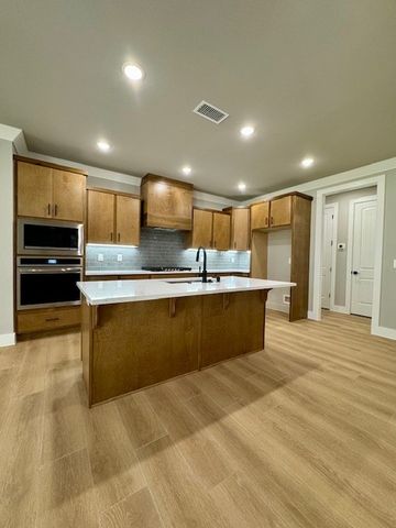 1700 Jensen Avenue, Centerton, AR 72719