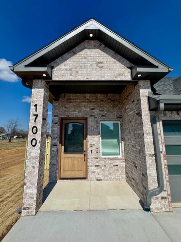 1700 Jensen Avenue, Centerton, AR 72719