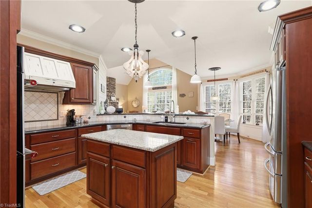 613 Nickel Creek Court, Kernersville, NC 27284