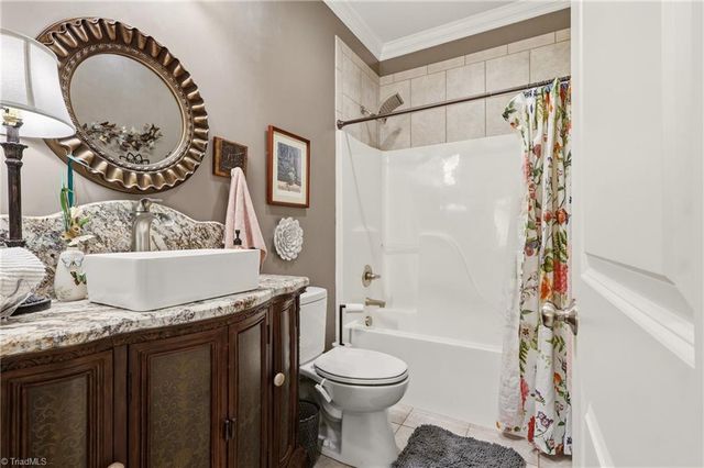 613 Nickel Creek Court, Kernersville, NC 27284
