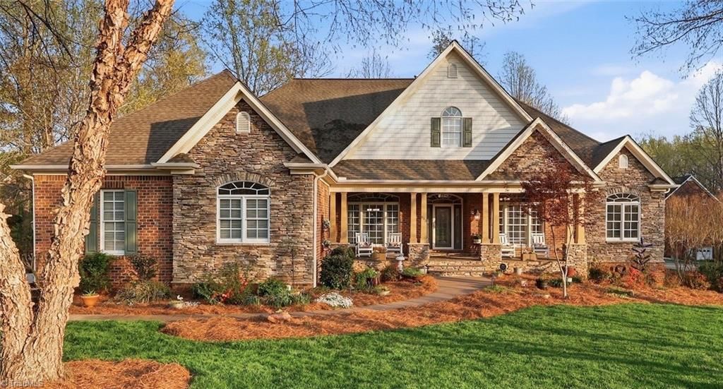 613 Nickel Creek Court, Kernersville, NC 27284