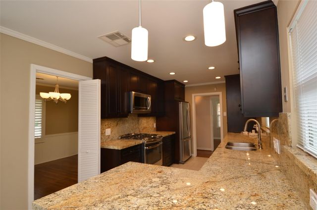 4009 Nenana Drive, Houston, TX 77025