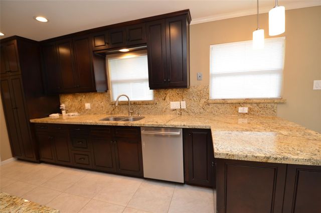 4009 Nenana Drive, Houston, TX 77025