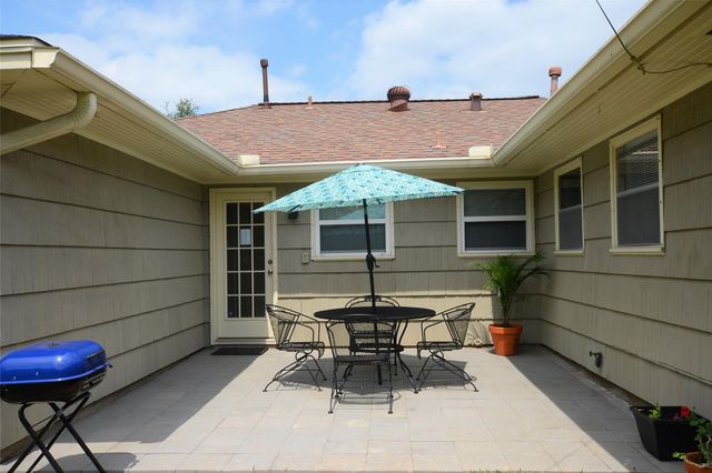 4009 Nenana Drive, Houston, TX 77025