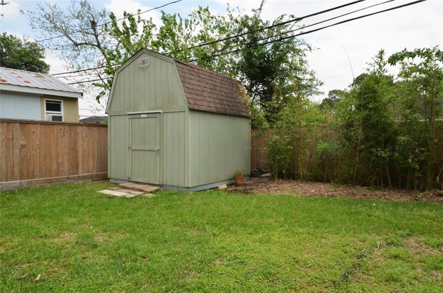 4009 Nenana Drive, Houston, TX 77025