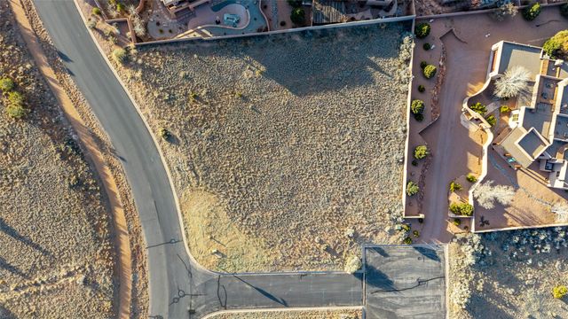 3 Plaza Lopez, Santa Fe, NM 87506