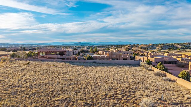 3 Plaza Lopez, Santa Fe, NM 87506