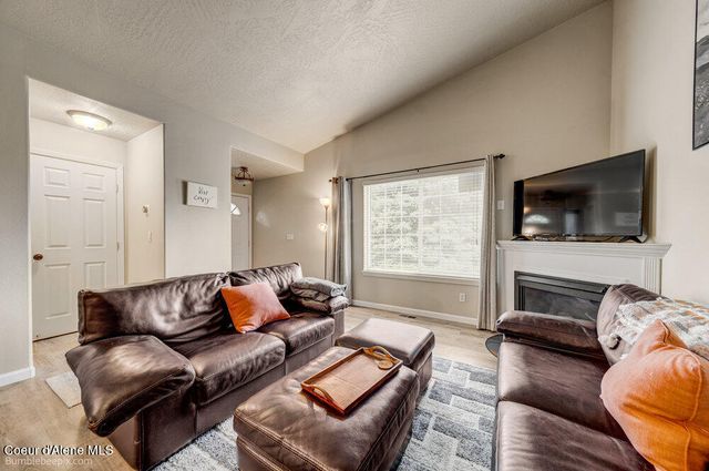 931 N GOLDENROD CT, Post Falls, ID 83854