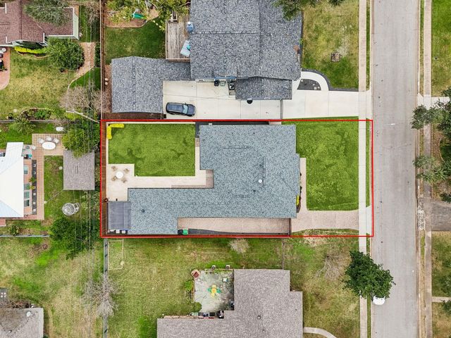 6422 Waltway Drive, Houston, TX 77008