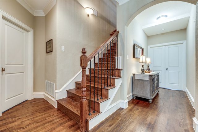 4516 Gilbert Avenue, Dallas, TX 75219