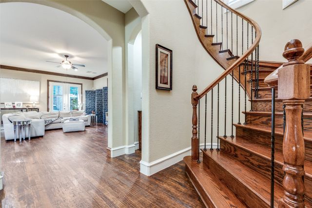 4516 Gilbert Avenue, Dallas, TX 75219