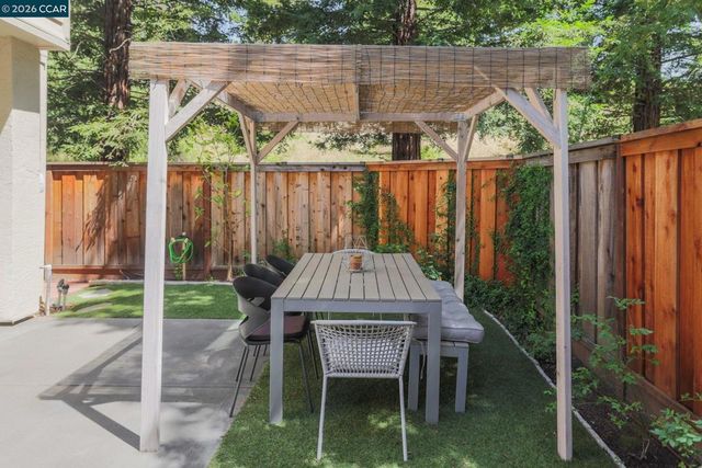 111 Woodvalley Ct, Danville, CA 94506