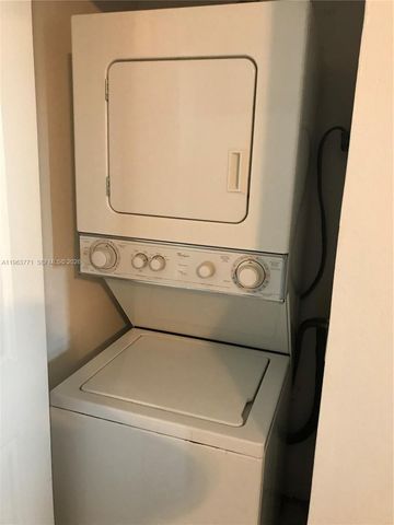 9999 Summerbreeze Dr 315, Sunrise, FL 33322