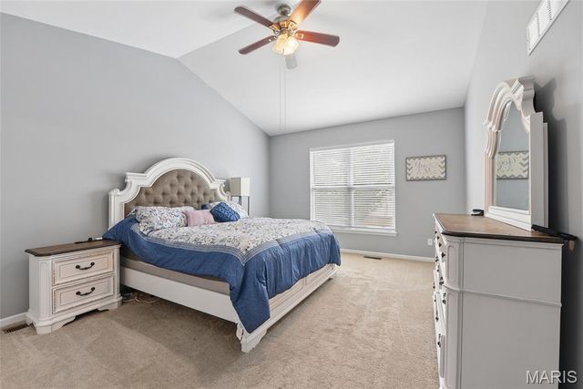 1232 Cashmere Lane, St Peters, MO 63376