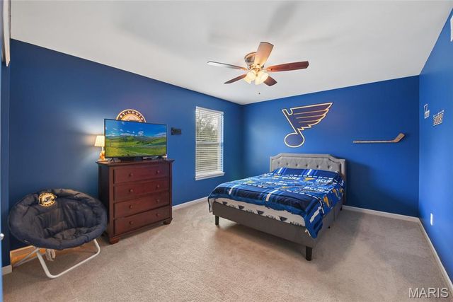 1232 Cashmere Lane, St Peters, MO 63376