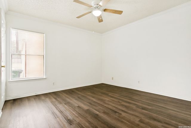 14442 WOODS HOLE DR, San Antonio, TX 78233