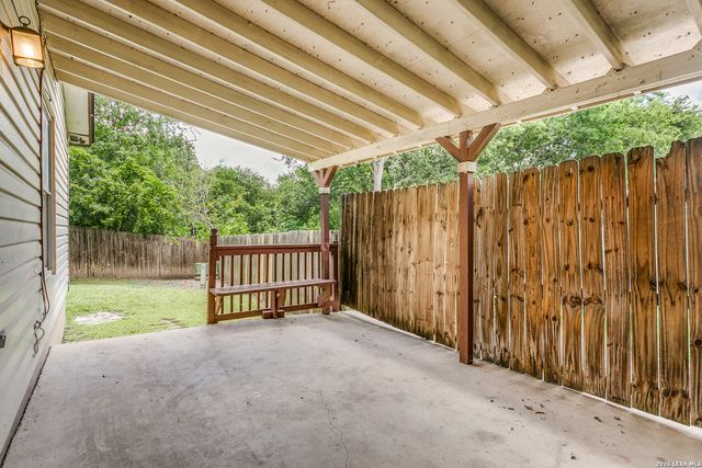 14442 WOODS HOLE DR, San Antonio, TX 78233