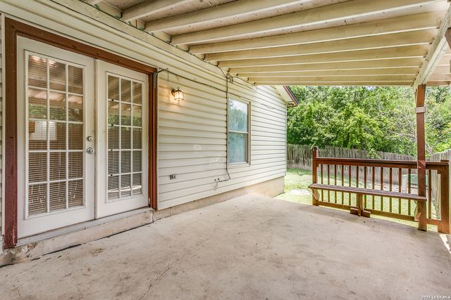 14442 WOODS HOLE DR, San Antonio, TX 78233