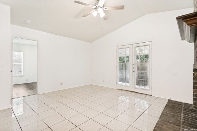 14442 WOODS HOLE DR, San Antonio, TX 78233