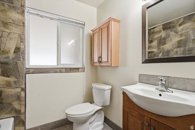 391 W 5100 S, Washington Terrace, UT 84405